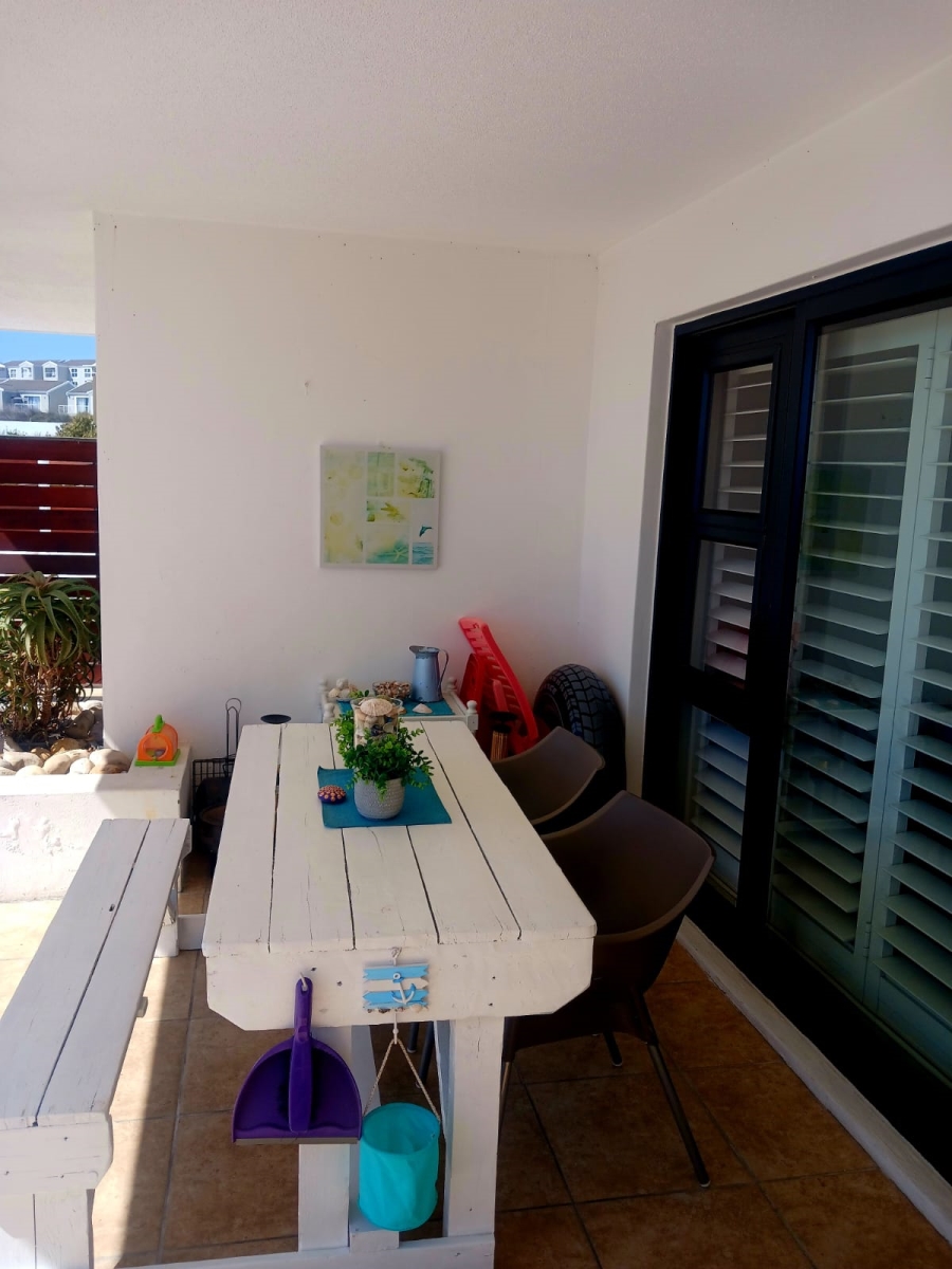 To Let 2 Bedroom Property for Rent in Beachfront Western Cape
